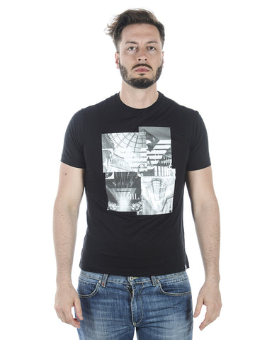 T-Shirt Emporio Armani XXL Nero - Eleganza e Comfort in Un Capo Iconico