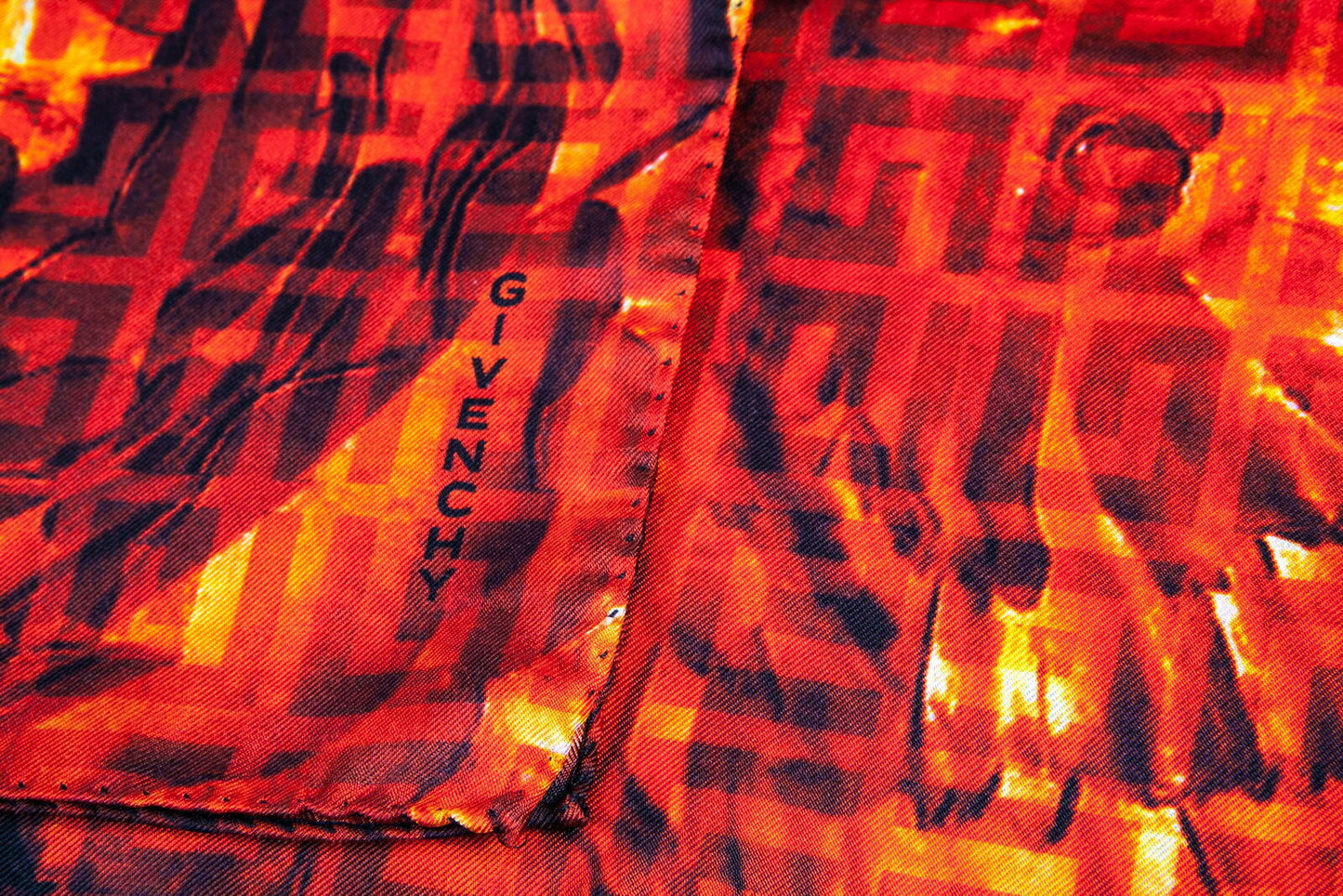 Foulard in seta Givenchy U Rosso Nero - mem39